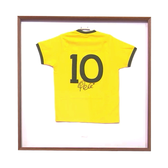 ペレ直筆サイン入りブラジル代表ユニフォーム特製フレーム