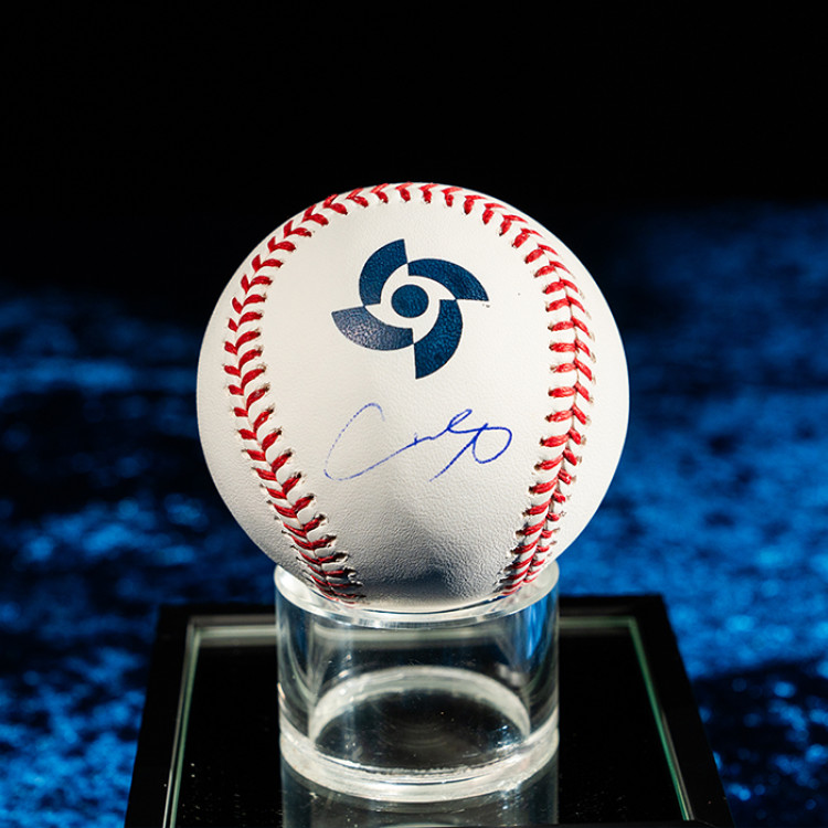 「大谷翔平」直筆サイン入り WBC公式ボール ディスプレイケース入り