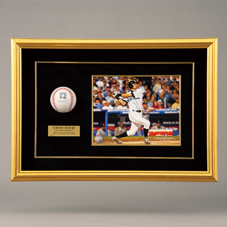 イチロー直筆サイン入りMLB公式試合球 特製フレーム(HOFロゴ入り)