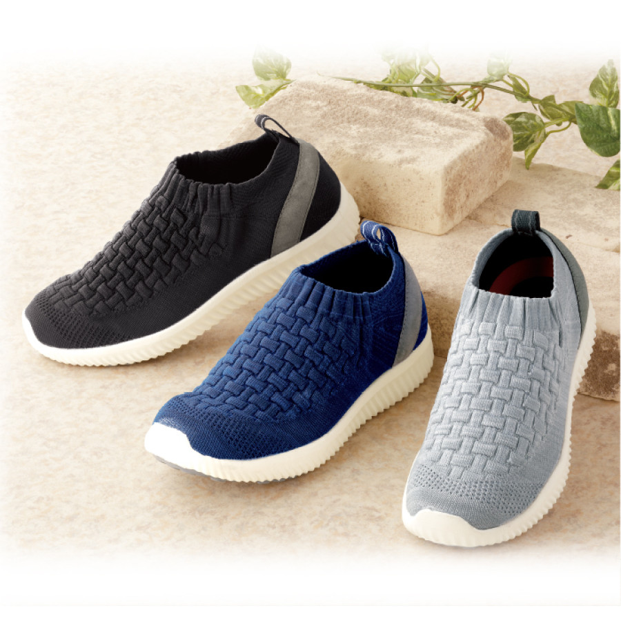 楽ちんのびのびニットストレッチシューズ