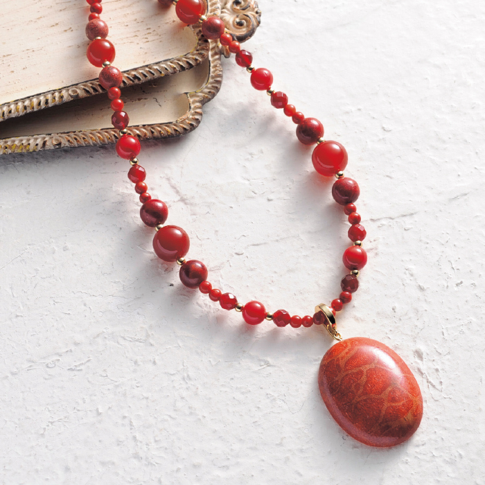 イソバナ珊瑚ペンダントネックレス