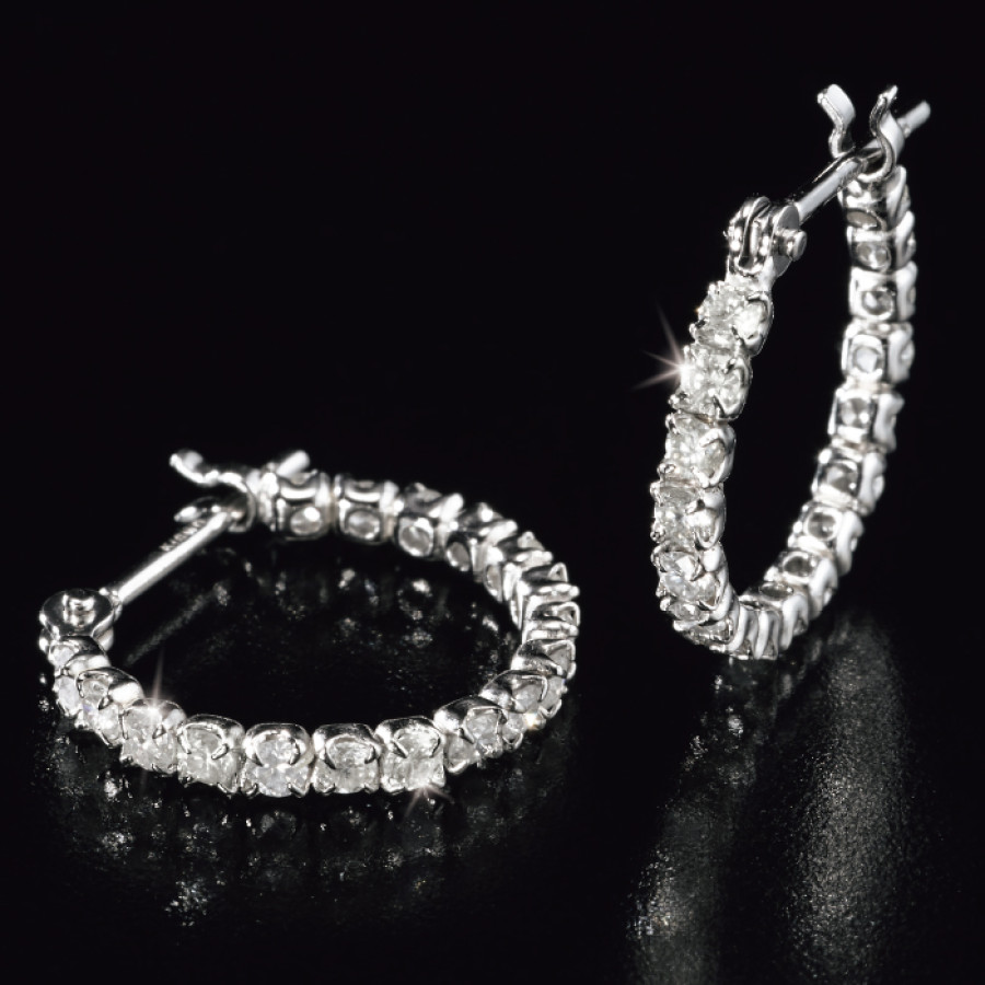 14金ホワイトゴールド 0.4ctダイヤモンドエタニティピアス