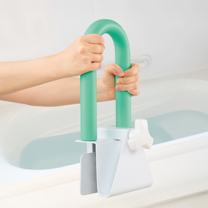 ＜マキテック＞浴室用手すり