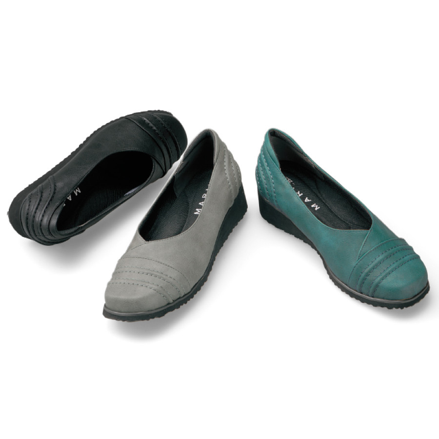 軽量幅広らくらくパンプス