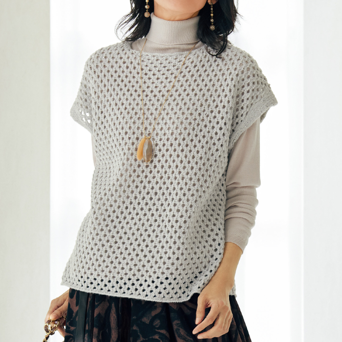 スパンコール糸使いメッシュ編みベスト