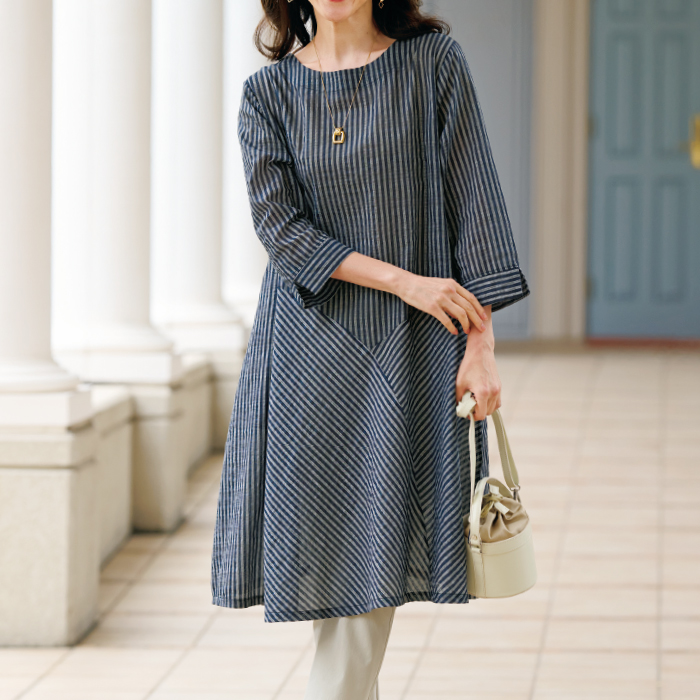 ストライプ切替えフレアワンピース