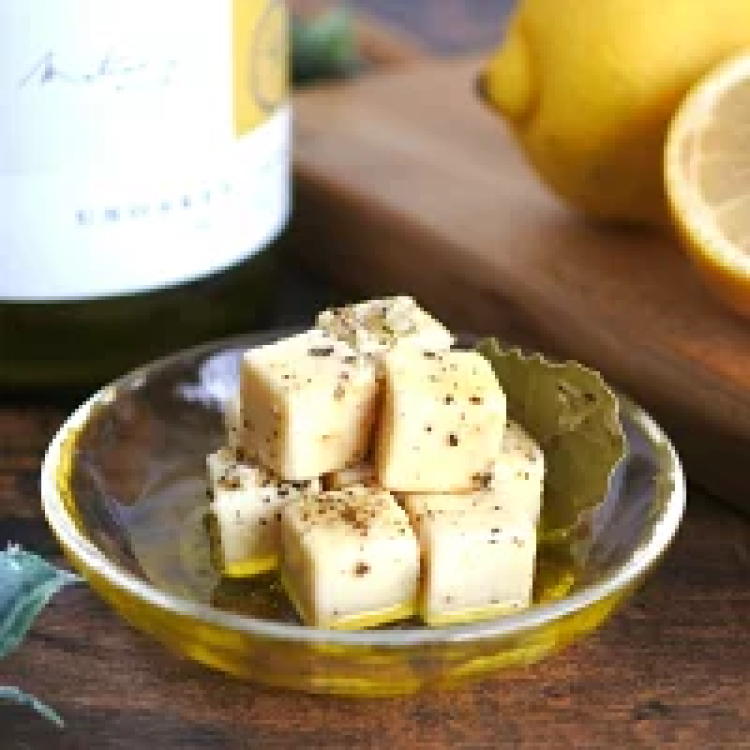 ノルテカルタ チーズのオイル漬 100g &times; 4種セット ギフト箱入り