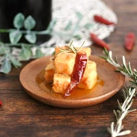 ノルテカルタ チーズのオイル漬 100g &times; 4種セット ギフト箱入り