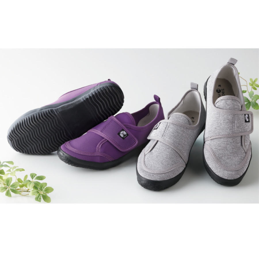 楽ちんシューズ