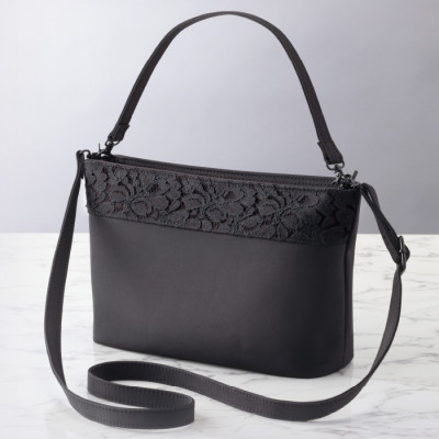 たっぷり入る!フォーマル2WAYバッグ