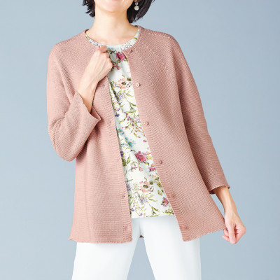 ニットカーディガン