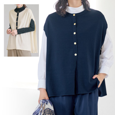 ポンチョ風ニットベスト