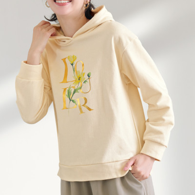 箔プリント裏毛パーカー