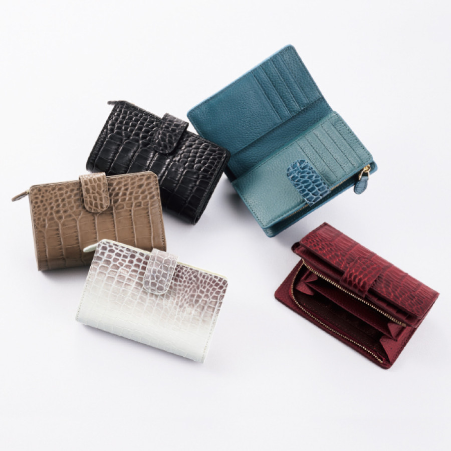 イタリア製牛革使用 クロコ型押しハンディ財布