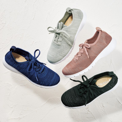 <ラックラック>空飛ぶストレッチニットスニーカー 婦人用