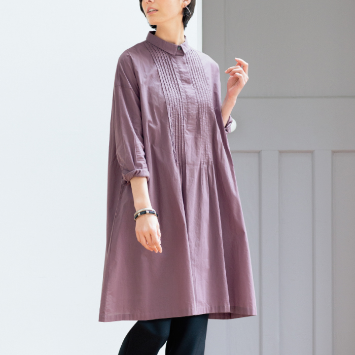 小さい襟が上品なシャツチュニックワンピース