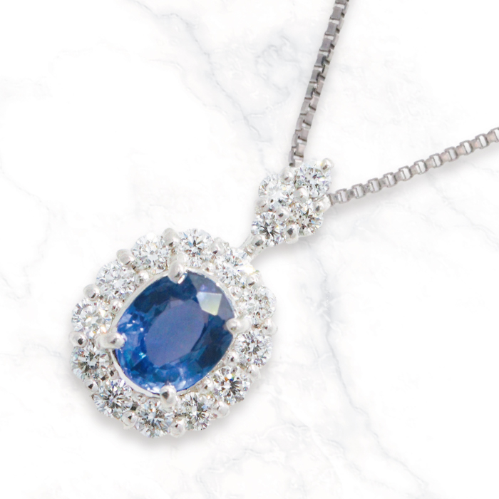 コーンフラワーブルーの称号 プラチナサファイヤペンダント