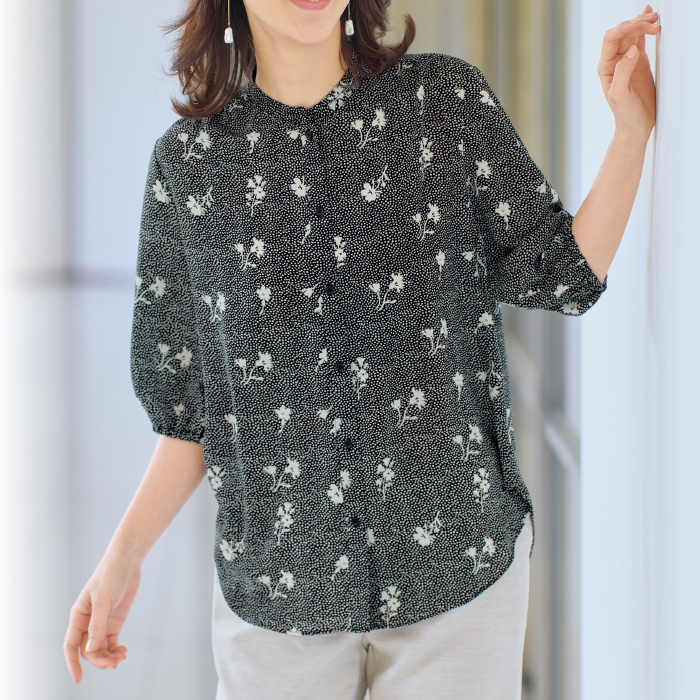 小花柄プリントシフォンブラウス